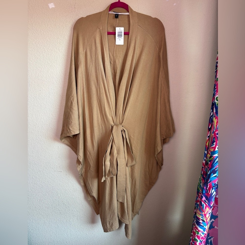 NWT Torrid Camel Tan Front Tie Ultra Soft Kimono Sweater Wrap 5x 6x 28 30